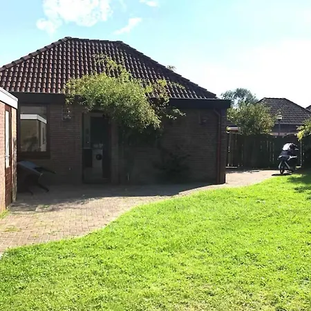 4-6 Persoons Op Park Bij , Met Zwembad In Hoogseizoen 假日公园 Herkingen